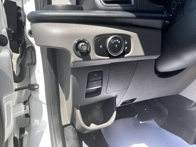 2025 Ford Transit Van Base - Photo 18