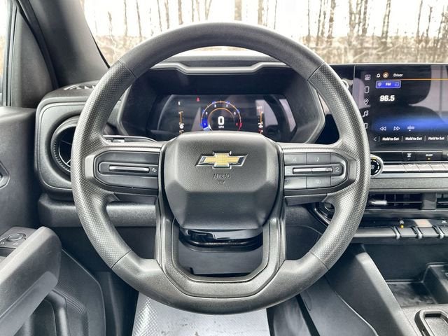 2023 Chevrolet Colorado WT