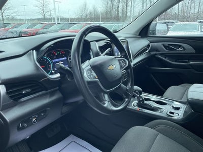 2021 Chevrolet Traverse LT Cloth