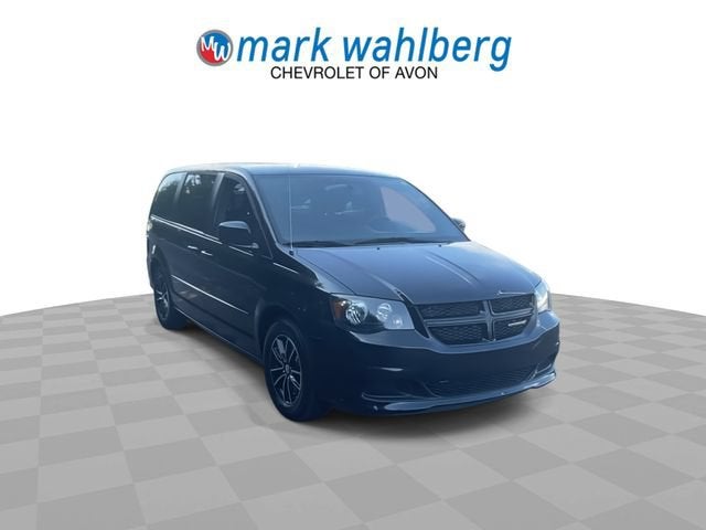 Used 2016 Dodge Grand Caravan SE Plus with VIN 2C4RDGBG6GR350408 for sale in Avon, OH