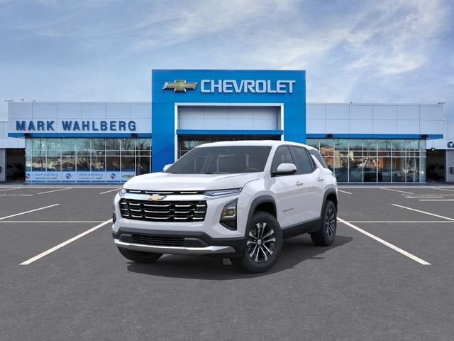 2027 Chevrolet Equinox LT - Photo 8