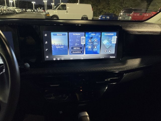 2026 Nissan KICKS SR - Photo 13