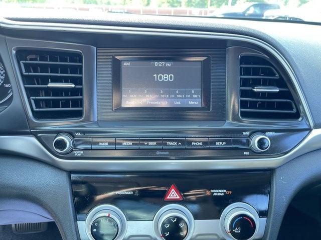 2019 Hyundai Elantra SE - Photo 13