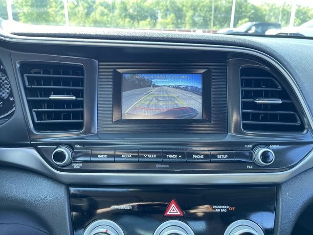 2019 Hyundai Elantra SE - Photo 14