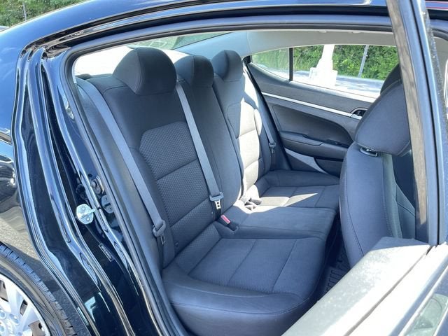 2019 Hyundai Elantra SE - Photo 23