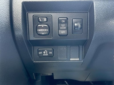 2014 Toyota Tundra SR5 5.7L V8