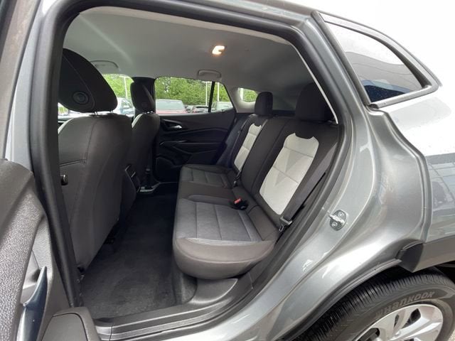 2024 Chevrolet Trax LS - Photo 22