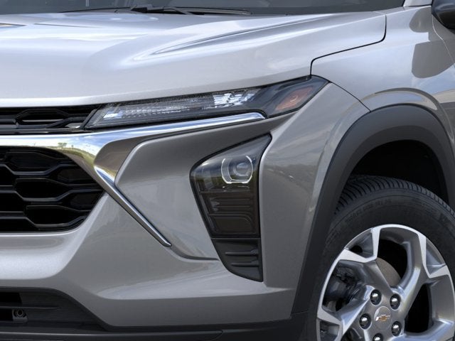 2026 Chevrolet Trax LS - Photo 10