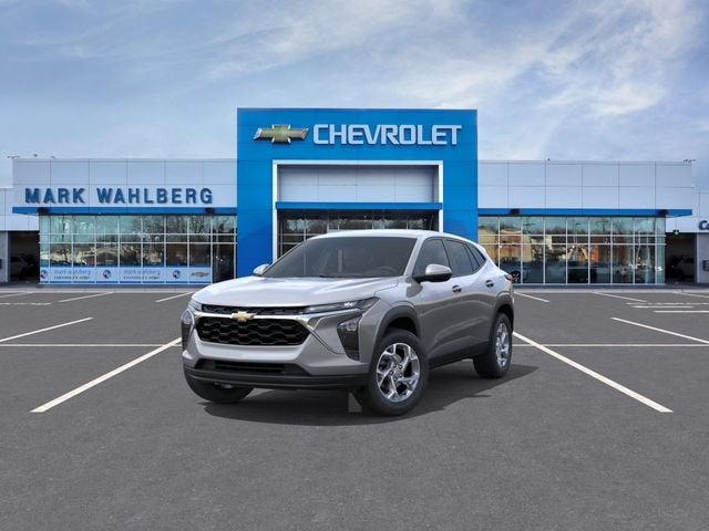 2026 Chevrolet Trax LS - Photo 8