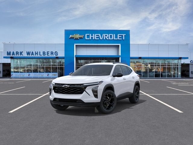 2026 Chevrolet Trax LT - Photo 8