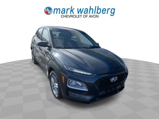 Used 2020 Hyundai Kona SE with VIN KM8K12AA0LU561607 for sale in Avon, OH