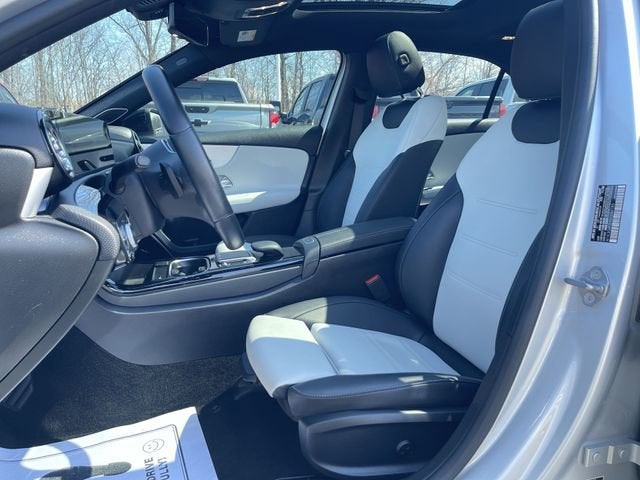 2021 Mercedes-Benz A 220 4MATIC®