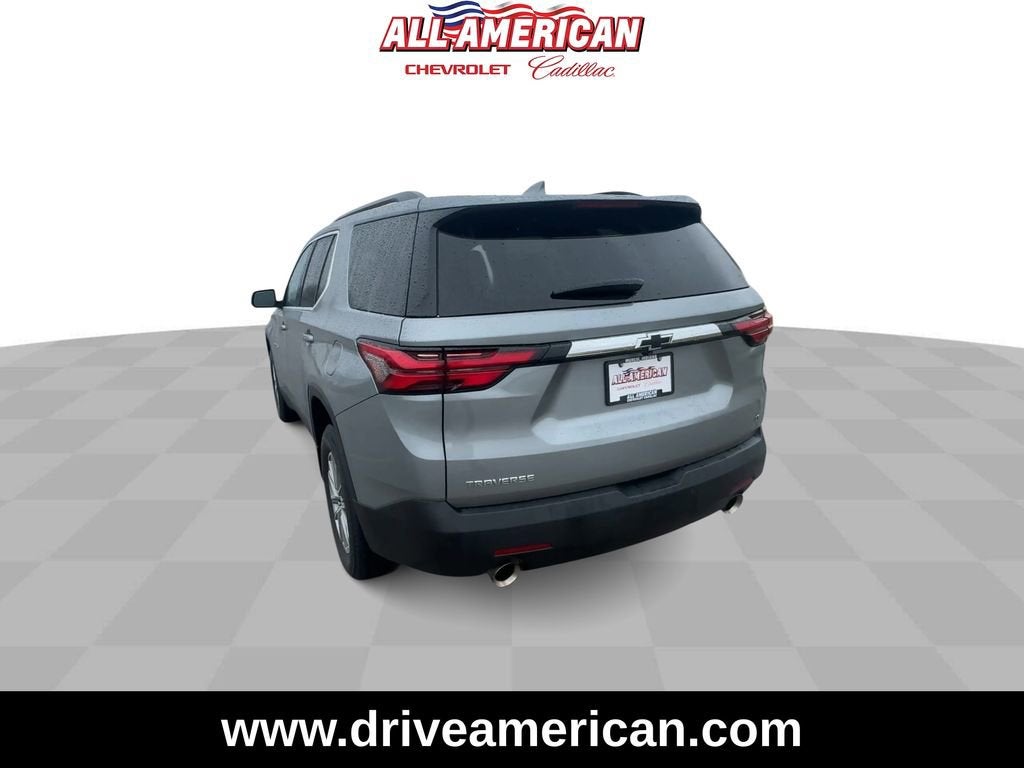 2023 Chevrolet Traverse LT Cloth