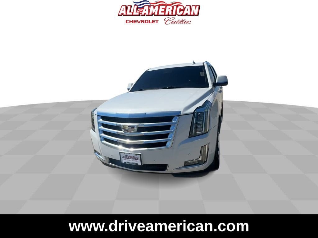2020 Cadillac Escalade Luxury
