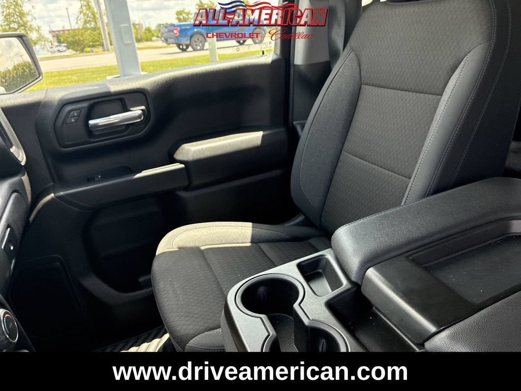 2023 Chevrolet Silverado 1500 Custom Trail Boss