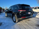 2023 Jeep Grand Cherokee Laredo 4x4