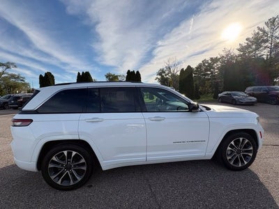 2023 Jeep Grand Cherokee Overland
