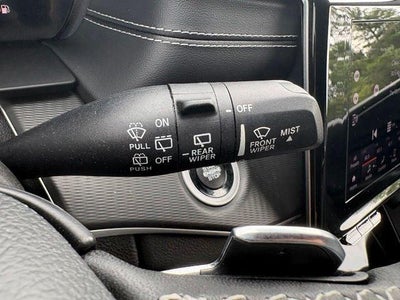 2023 Jeep Grand Cherokee L Altitude 4x4