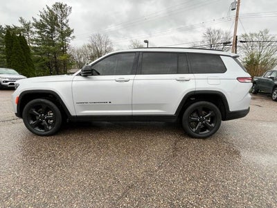 2022 Jeep Grand Cherokee L Altitude