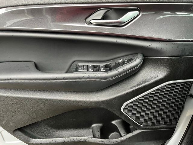 2022 Jeep Grand Cherokee L Altitude