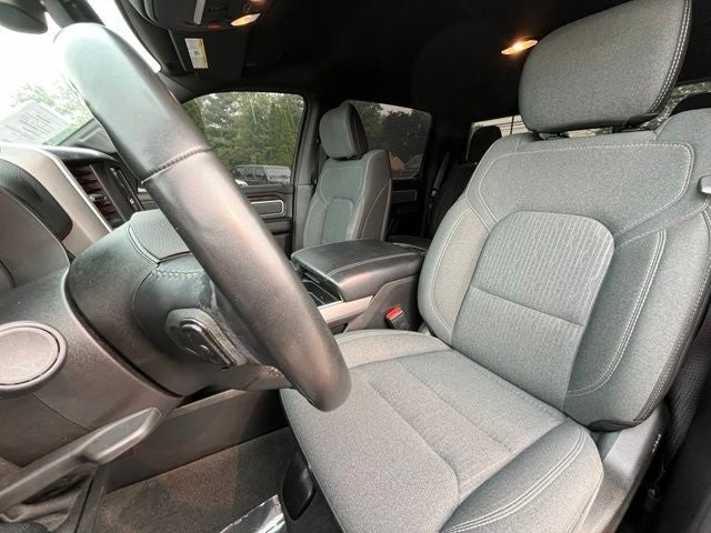 2022 RAM 1500 Big Horn Crew Cab 4x4 5'7' Box