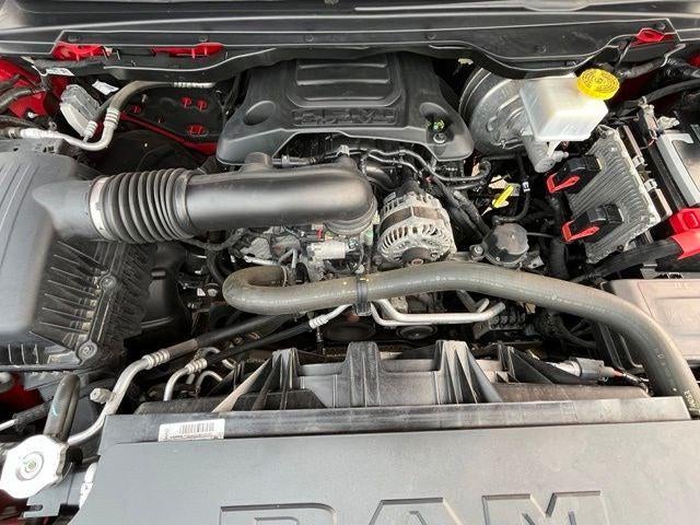 2022 RAM 1500 Big Horn Crew Cab 4x4 5'7' Box