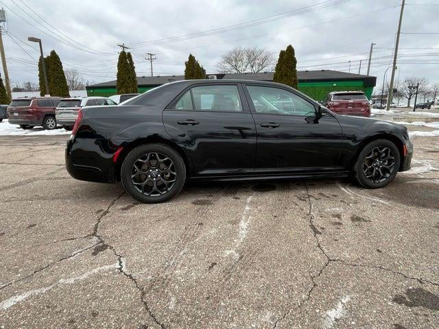 2023 Chrysler 300 Touring-L AWD