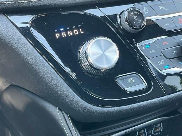 2023 Chrysler Pacifica Limited AWD