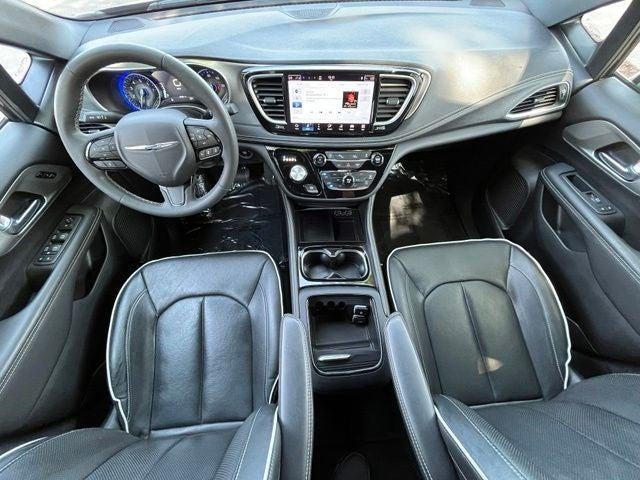 2023 Chrysler Pacifica Limited AWD