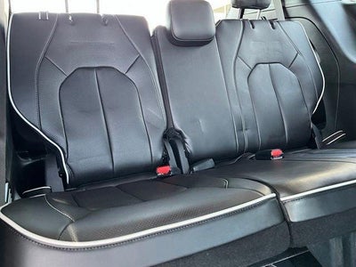 2023 Chrysler Pacifica Limited AWD