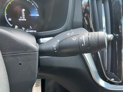 2019 Volvo S60 T6 R-Design