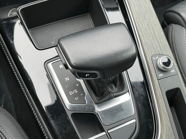 2023 Audi A4 Premium Plus 45 TFSI S line quattro S tronic