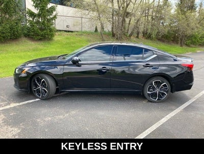 2023 Nissan Altima 2.5 SR