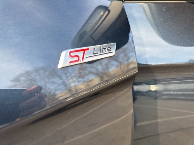 2022 Ford Edge ST Line