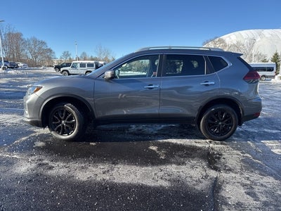 2020 Nissan Rogue SV