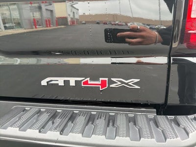 2023 GMC Sierra 1500 AT4X