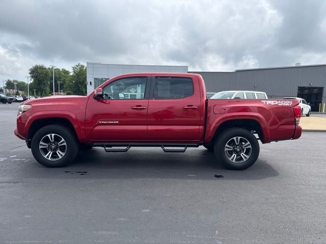 2017 Toyota Tacoma TRD Sport
