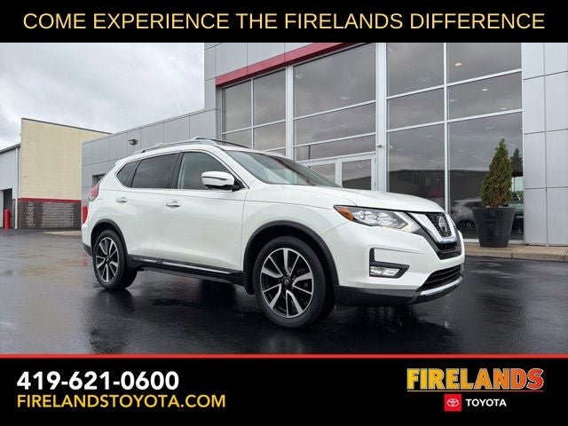 2019 Nissan Rogue SL FWD's photo