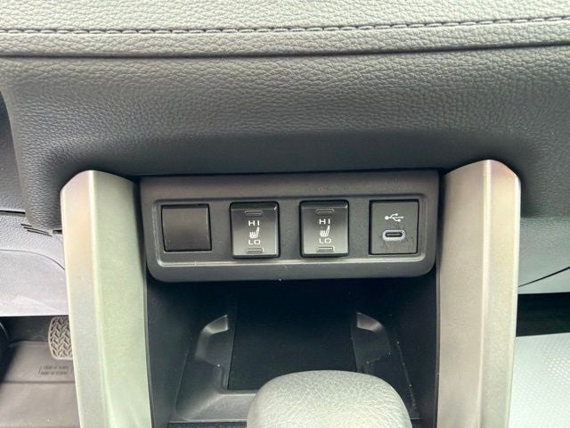 2024 Toyota Corolla Cross Hybrid XSE