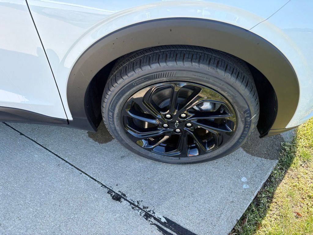 2027 Chevrolet Bolt EV RS