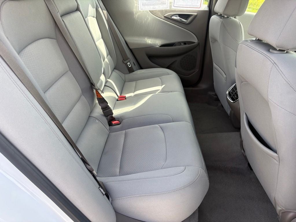 2017 Chevrolet Malibu LT 1LT