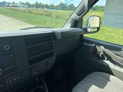 2025 Chevrolet Express 2500 Work Van Cargo