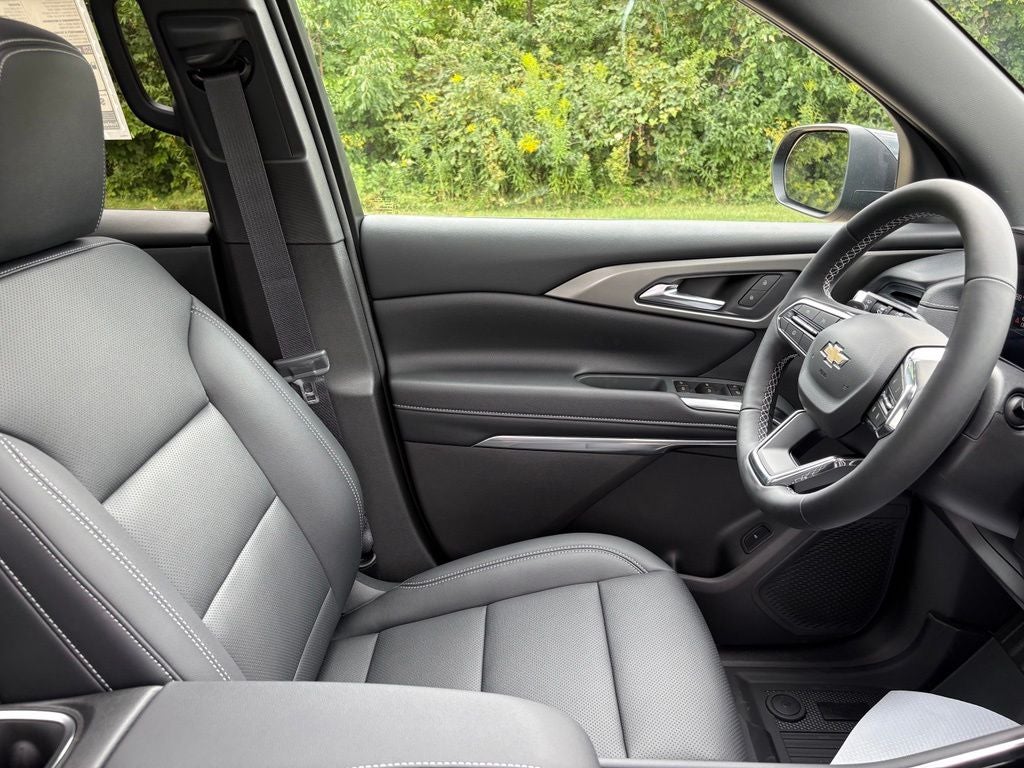 2027 Chevrolet Traverse LT 1LT