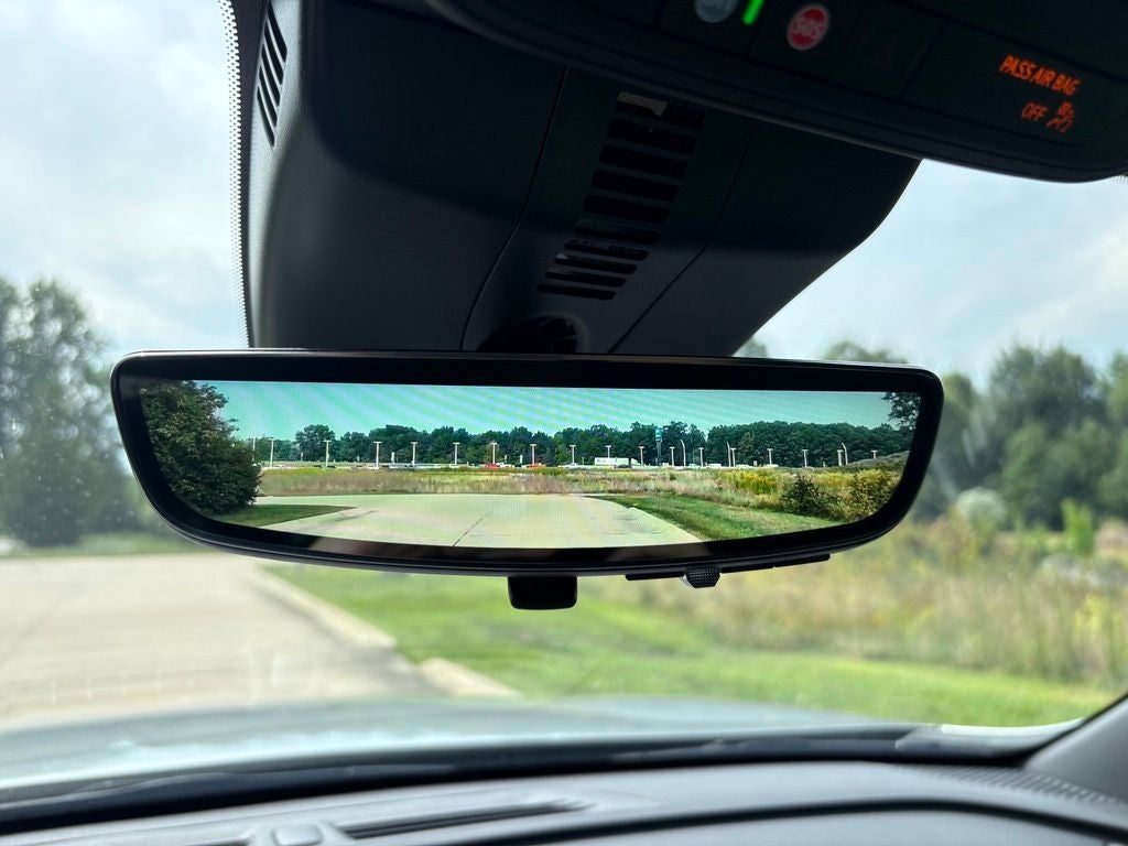 2027 Chevrolet Traverse LT 1LT