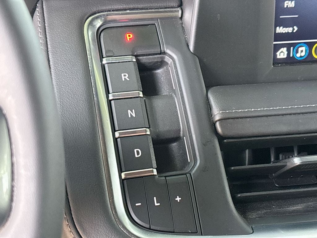 2023 Chevrolet Tahoe LS *8-PASSENGER*