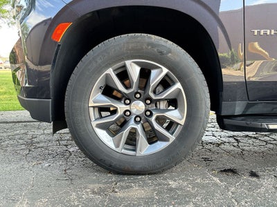 2023 Chevrolet Tahoe LS *8-PASSENGER*