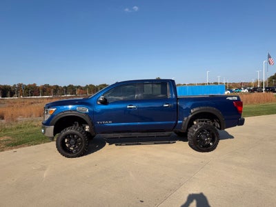 2017 Nissan Titan SL