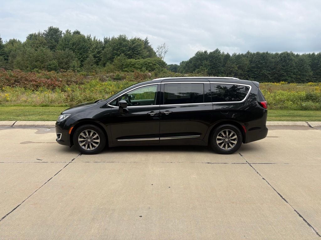 2020 Chrysler Pacifica Touring L Plus