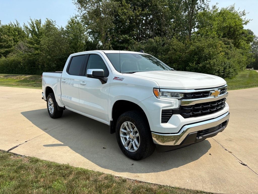 2023 Chevrolet Silverado 1500 LT LT1