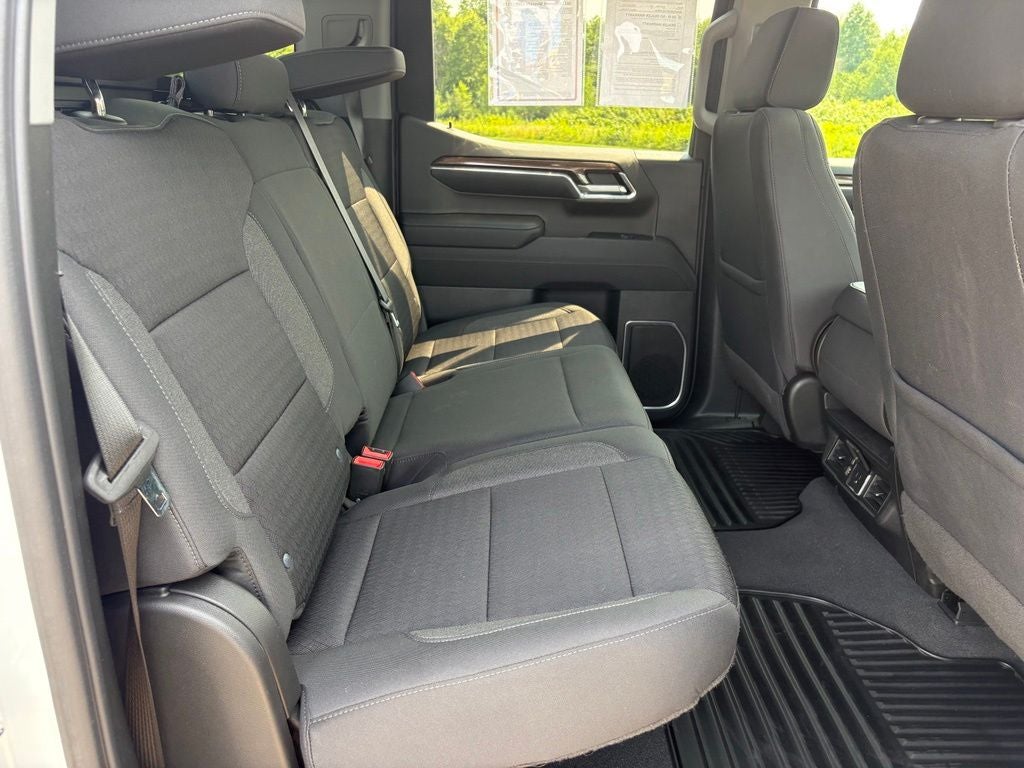 2023 Chevrolet Silverado 1500 LT LT1